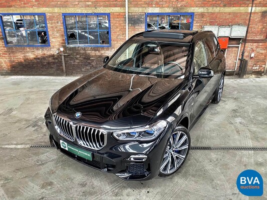 BMW X5 45th xDrive M-Sport 394hp -New Car! - 2021, K-846-PG.