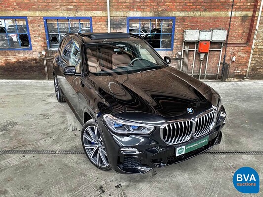 BMW X5 45th xDrive M-Sport 394hp -New Car! - 2021, K-846-PG.