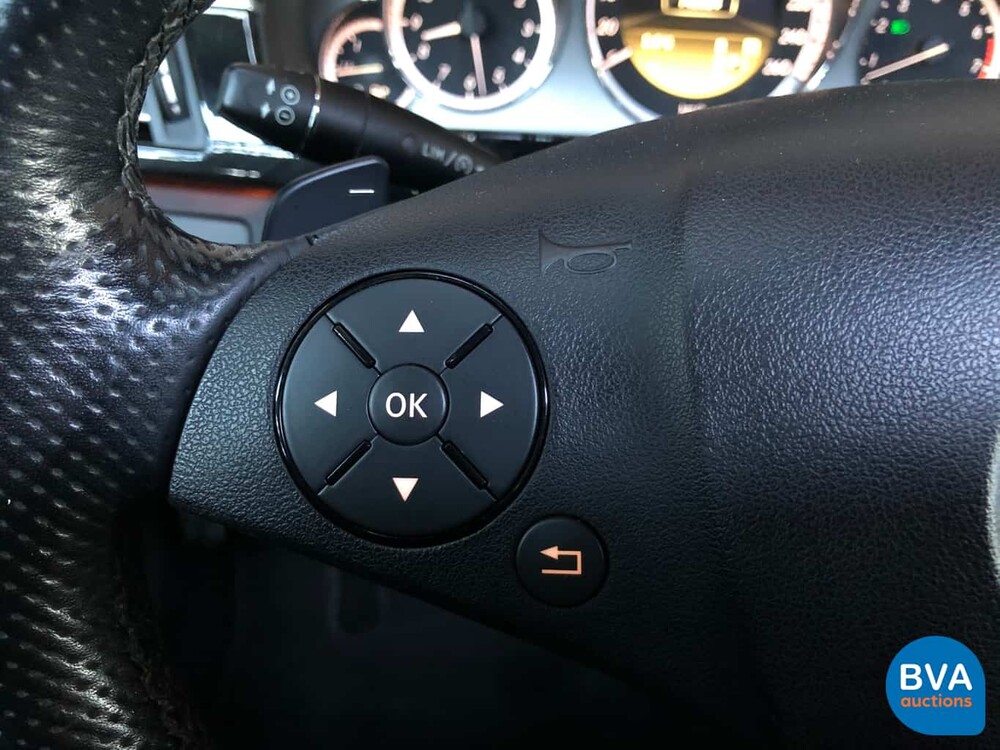 Mercedes E550 Kombi AMG 5.5 V8 388 PS E-Klasse 2011.