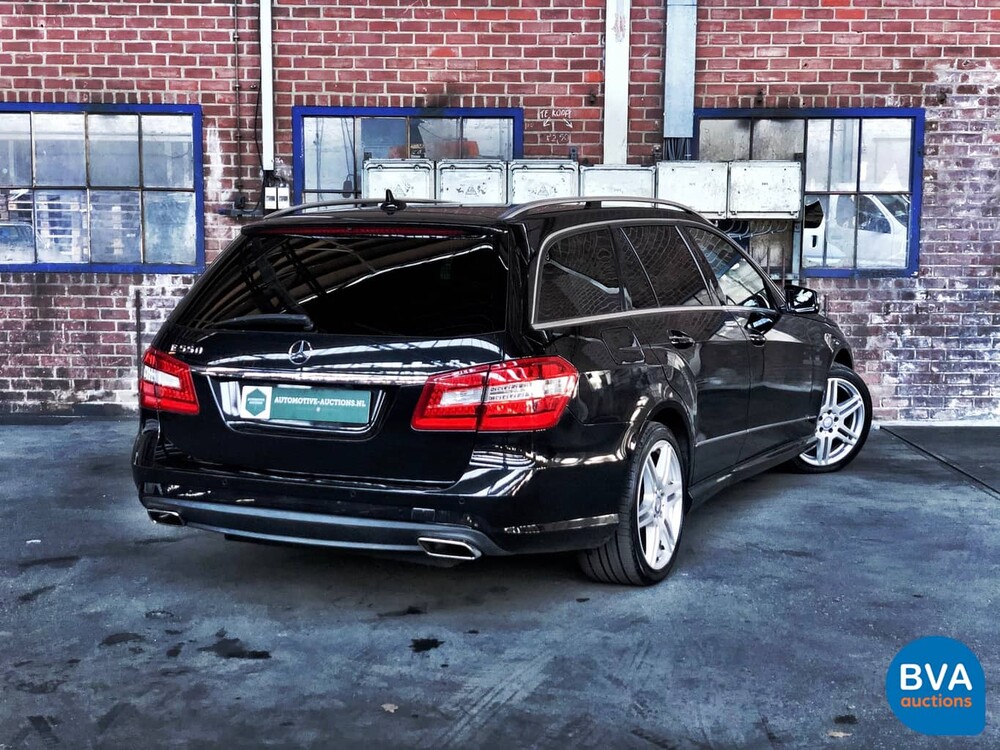 Mercedes E550 Kombi AMG 5.5 V8 388 PS E-Klasse 2011.