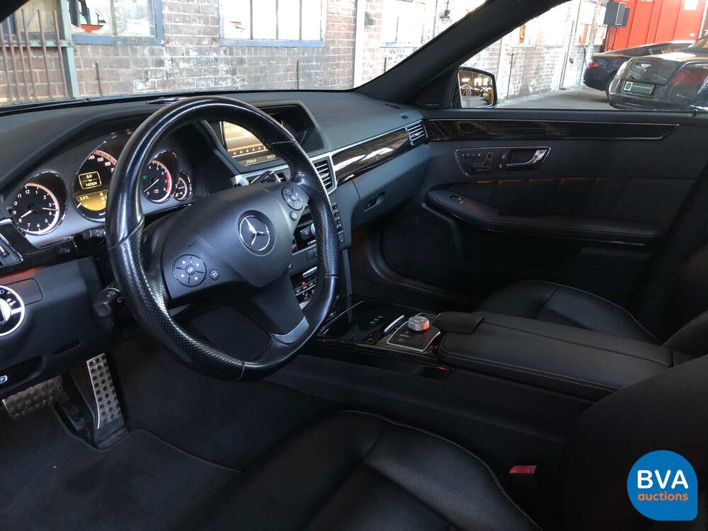 Mercedes E550 Kombi AMG 5.5 V8 388 PS E-Klasse 2011.