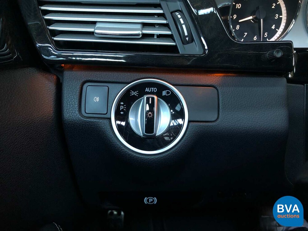 Mercedes E550 Kombi AMG 5.5 V8 388 PS E-Klasse 2011.