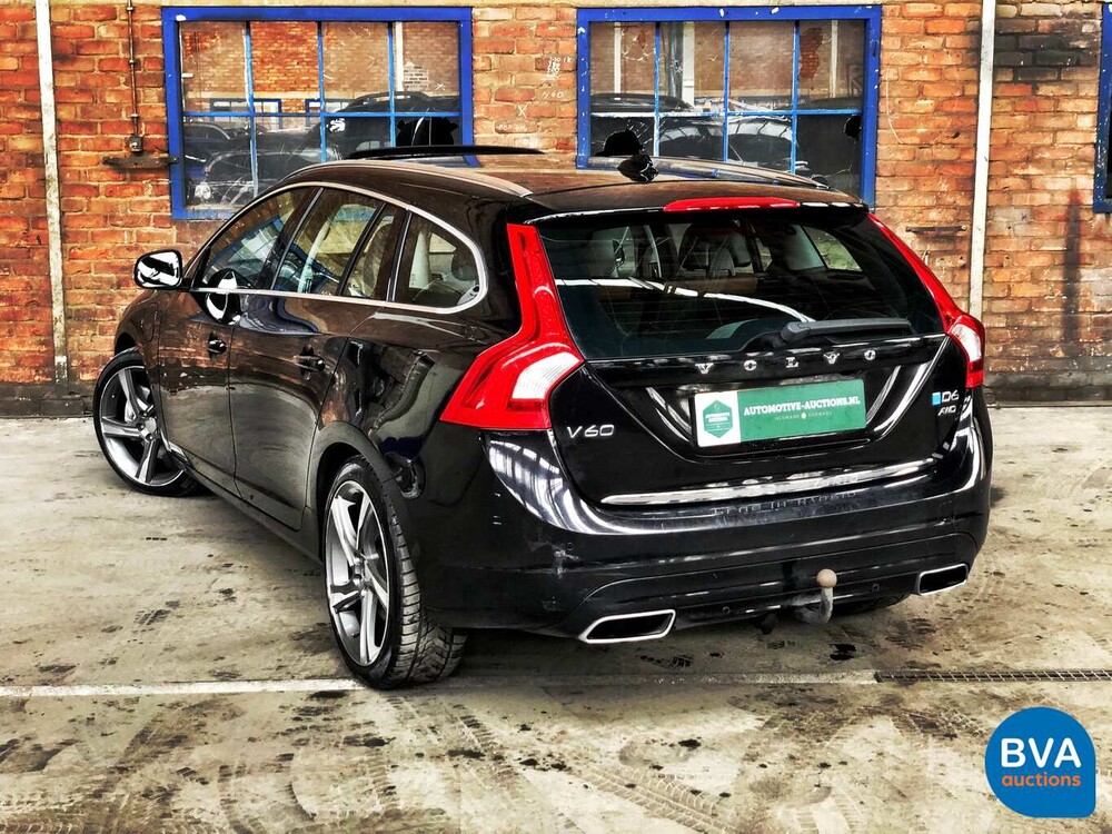 Volvo V60 D6 AWD Plug-In Hybrid 285 PS 2.4 Summum, KD-052-S.