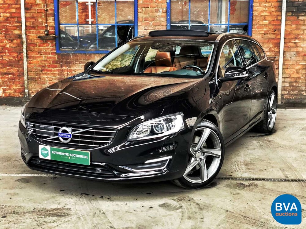 Volvo V60 D6 AWD Plug-In Hybrid 285 PS 2.4 Summum, KD-052-S.