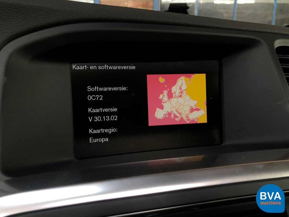 Volvo V60 D6 AWD Plug-In Hybrid 285 PS 2.4 Summum, KD-052-S.