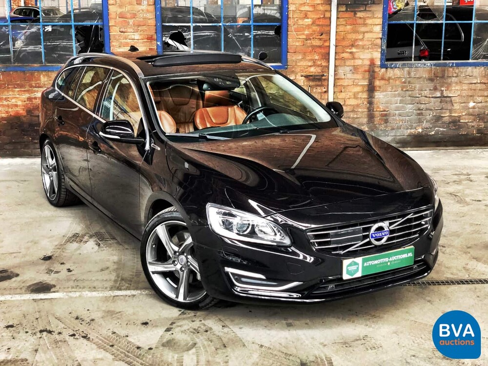 Volvo V60 D6 AWD Plug-In Hybrid 285 PS 2.4 Summum, KD-052-S.
