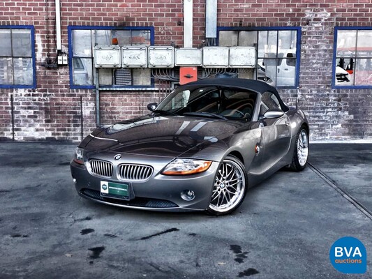 BMW Z4 3.0i S SMG 231hp E85 -YOUNGTIMER-.