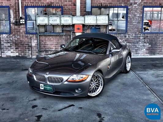 BMW Z4 3.0i S SMG 231hp E85 -YOUNGTIMER-.