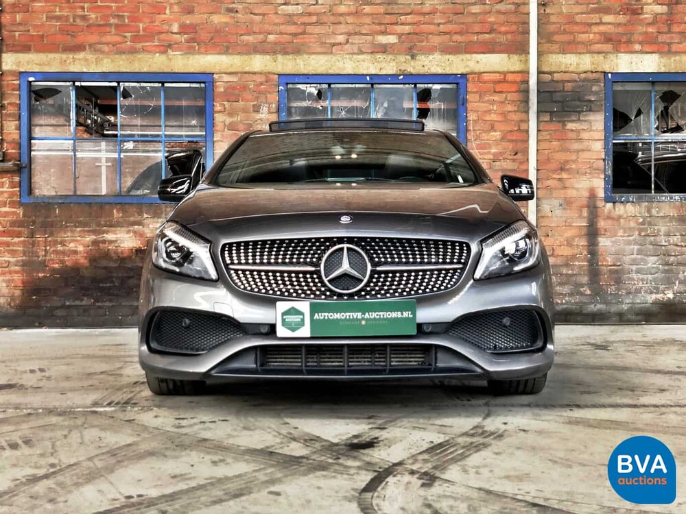 Mercedes-Benz A180d AMG-Line Nachtausgabe 109 PS 2017.