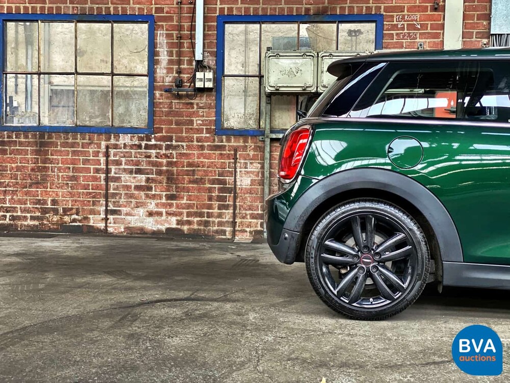 Mini One 2016 JCW British Racing Green, ZD-597-V.