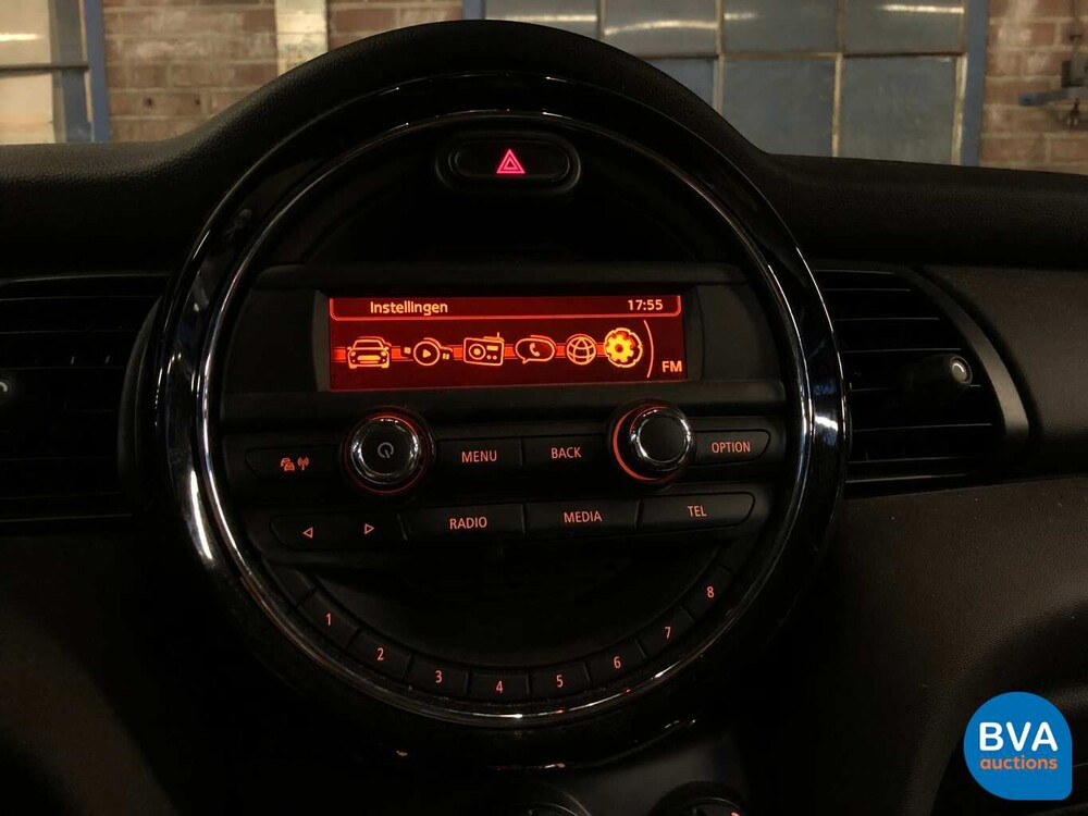 Mini One 2016 JCW British Racing Green, ZD-597-V.