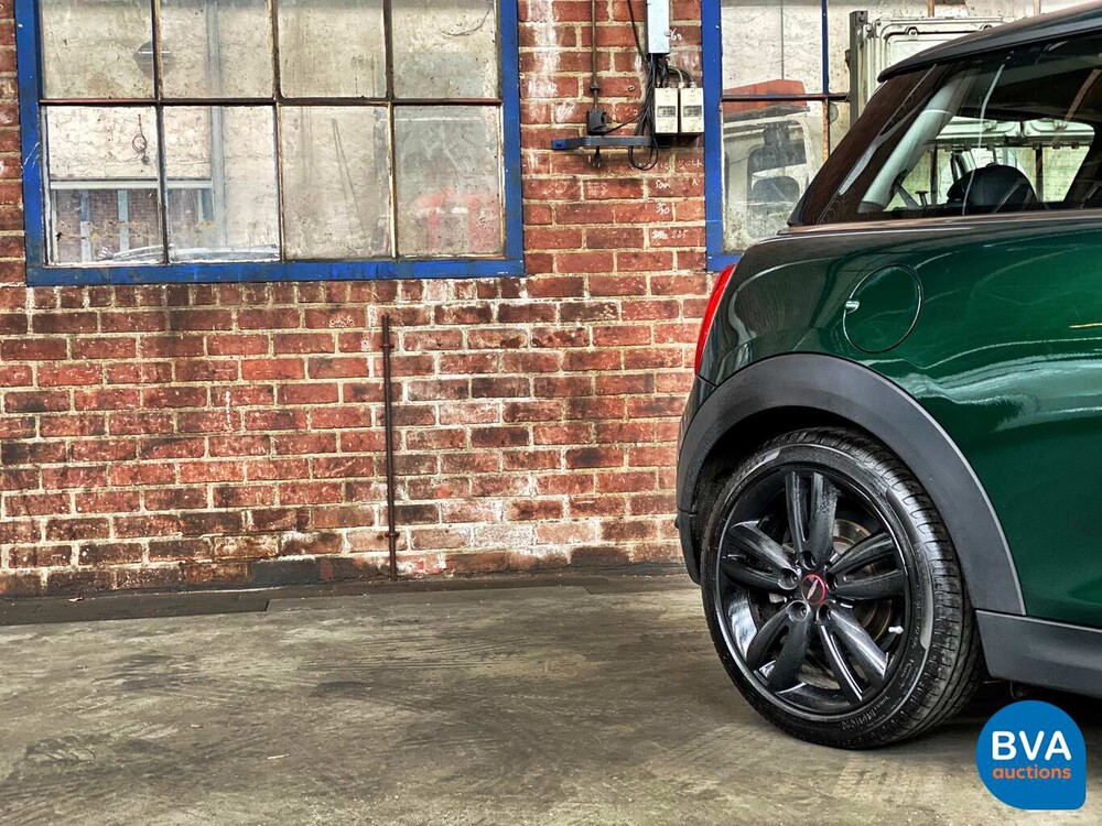 Mini One 2016 JCW British Racing Green, ZD-597-V.