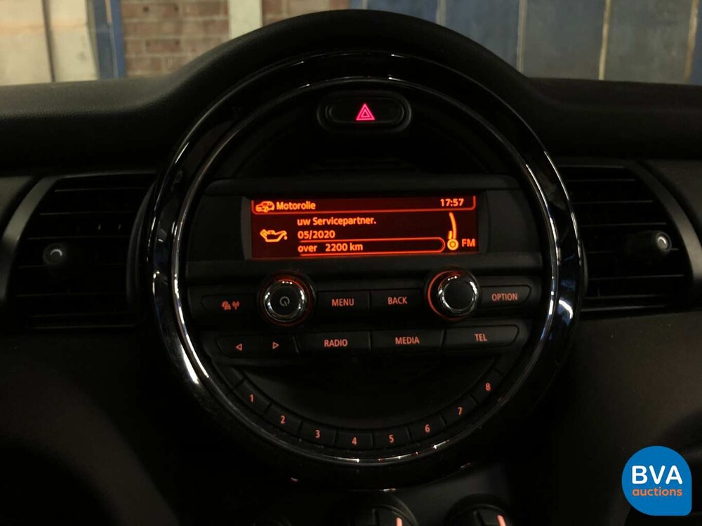 Mini One 2016 JCW British Racing Green, ZD-597-V.