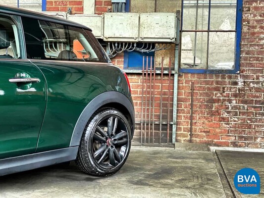 Mini One 2016 JCW British Racing Green, ZD-597-V.