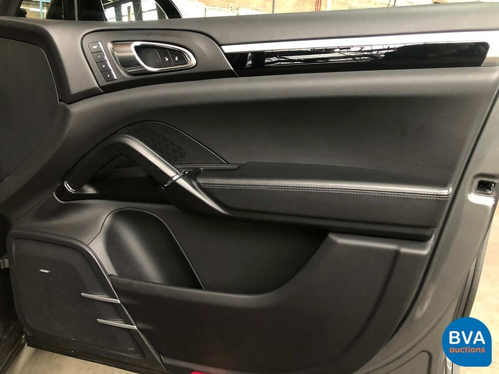 Porsche Cayenne S 4.2D V8 Diesel sport-design 385hp 2016 FACELIFT, KK-119-X.