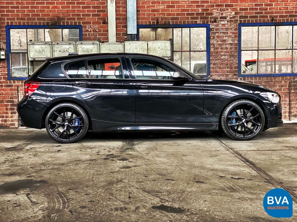 BMW M135i M-Sport 5-Türer 320 PS 1er M-Performance.