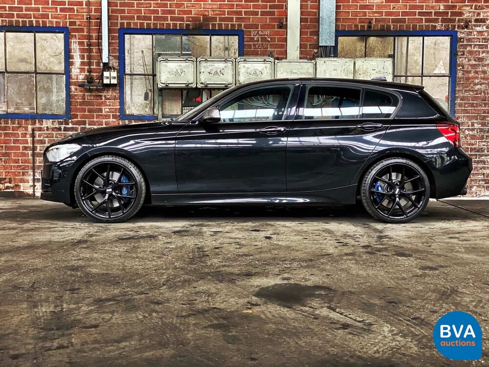 BMW M135i M-Sport 5-Türer 320 PS 1er M-Performance.