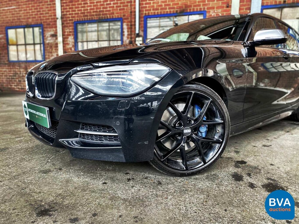 BMW M135i M-Sport 5-Türer 320 PS 1er M-Performance.