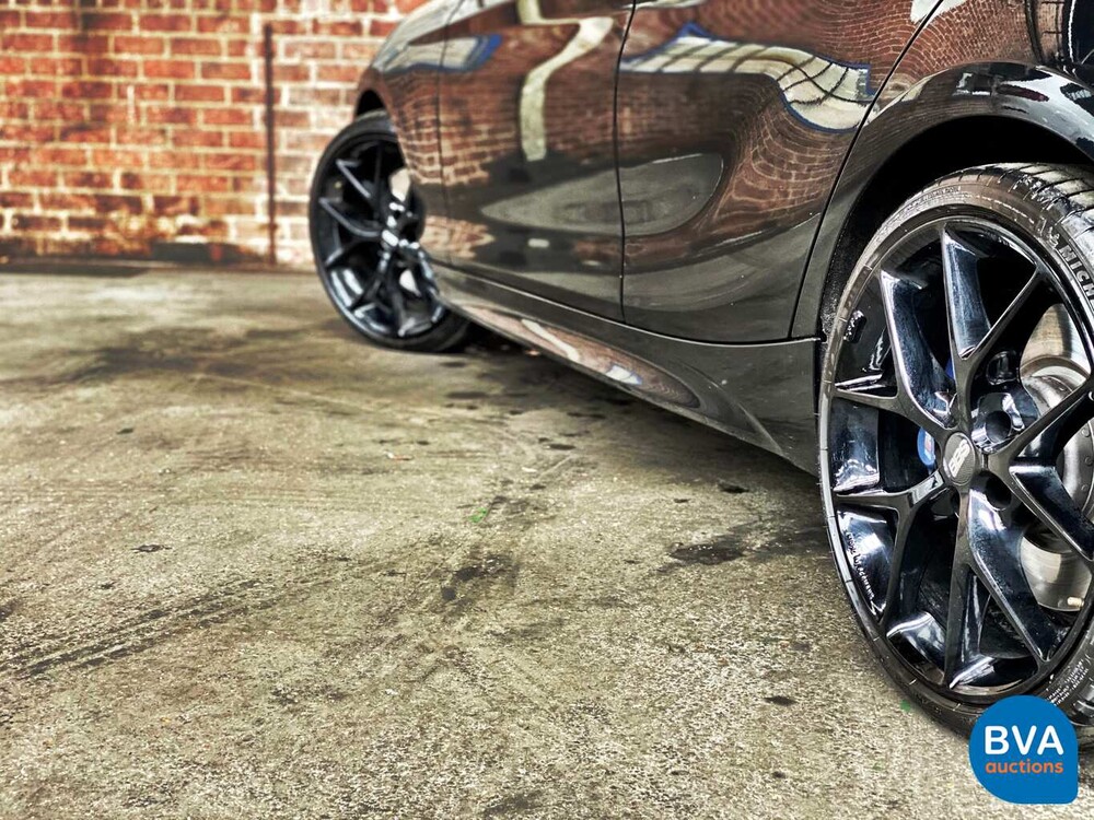 BMW M135i M-Sport 5-Türer 320 PS 1er M-Performance.