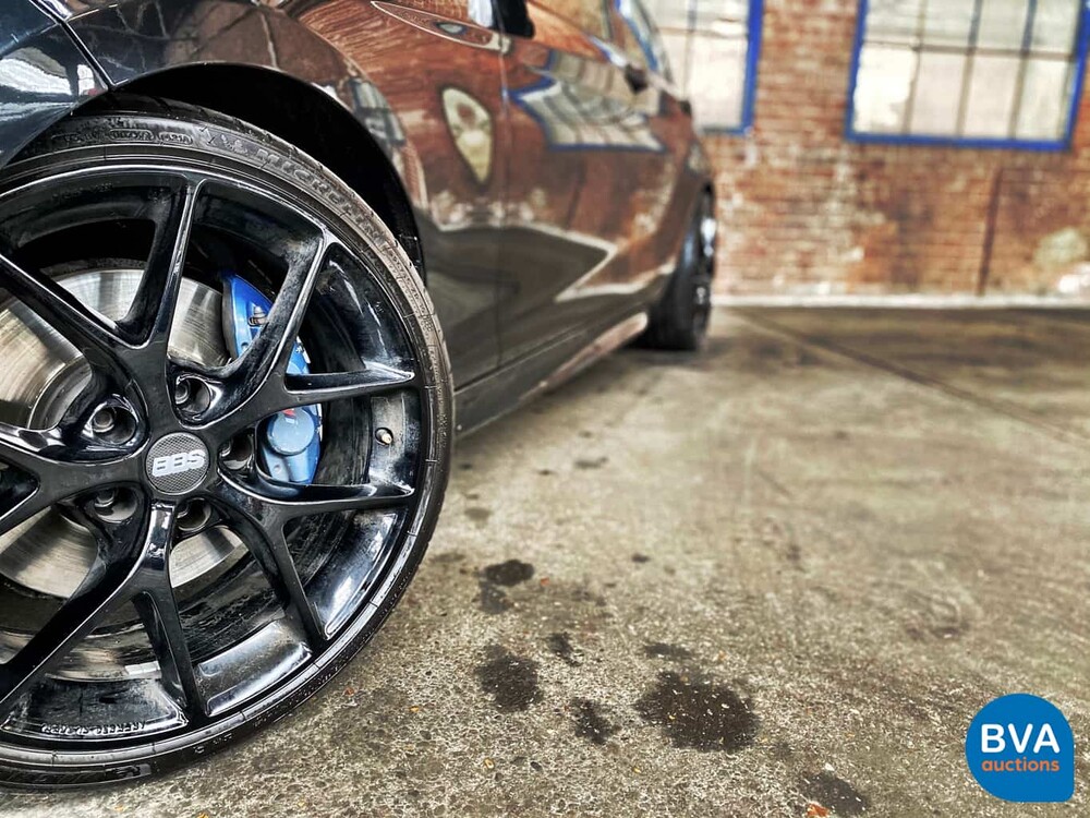 BMW M135i M-Sport 5-Türer 320 PS 1er M-Performance.