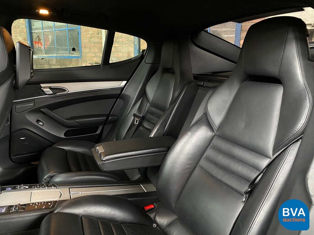 Porsche Panamera Turbo 4.8 V8 500 PS -GARANTIE- 2010, 5-KBR-70.
