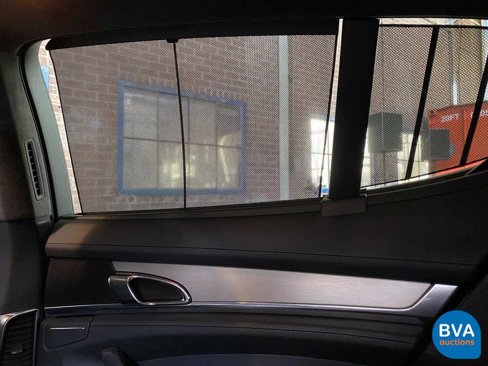 Porsche Panamera Turbo 4.8 V8 500 PS -GARANTIE- 2010, 5-KBR-70.