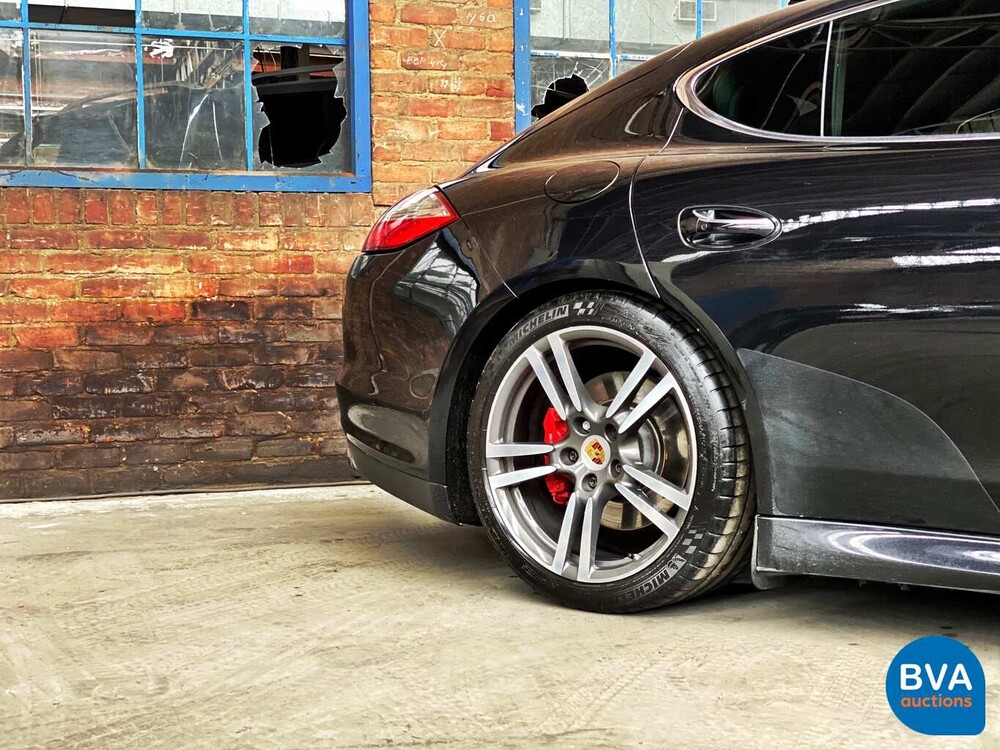 Porsche Panamera Turbo 4.8 V8 500 PS -GARANTIE- 2010, 5-KBR-70.