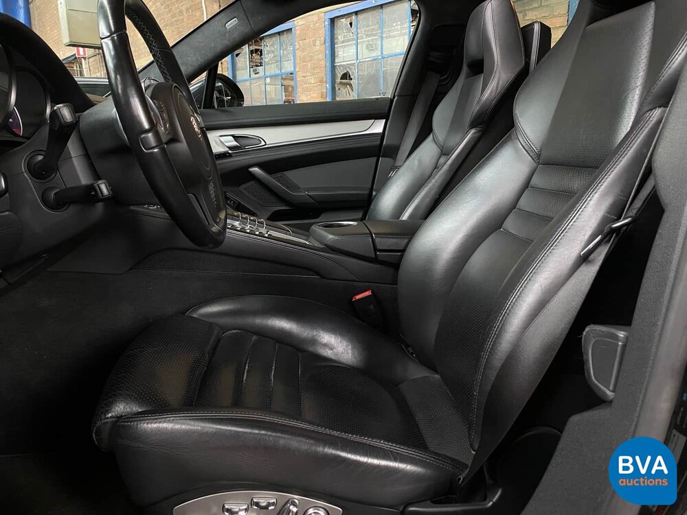 Porsche Panamera Turbo 4.8 V8 500 PS -GARANTIE- 2010, 5-KBR-70.