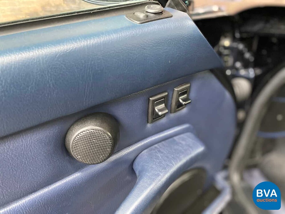 Porsche 911 Carrera Coupé 993 3.6 272 PS 1994, 33-DD-SV.