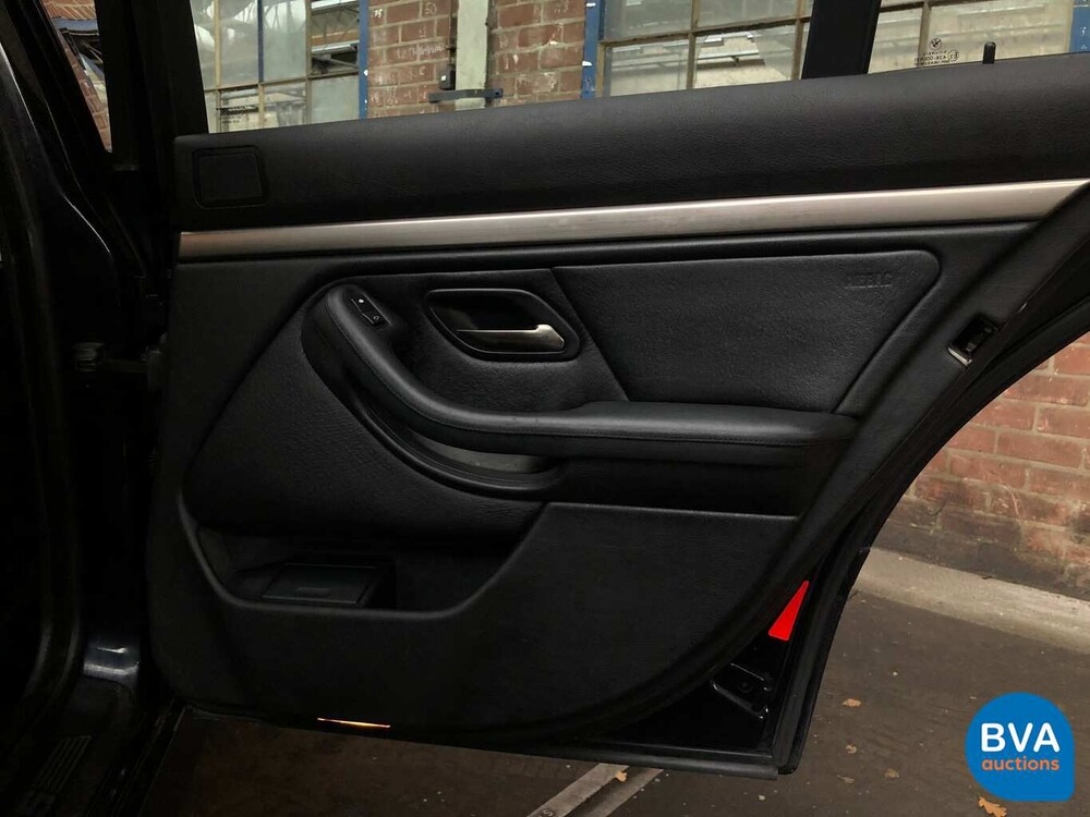 BMW M5 E39 Schaltgetriebe 4.9 V8 400 PS 5er 1999, 05-TT-BB.