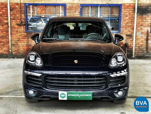 Porsche Cayenne S 3.0 E-Hybrid 416 PS - 1. Besitzer - 2015, GR-088-V.