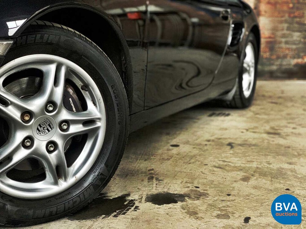 Porsche Boxster 986 2.7 facelift 228pk 2004 -YOUNGTIMER-