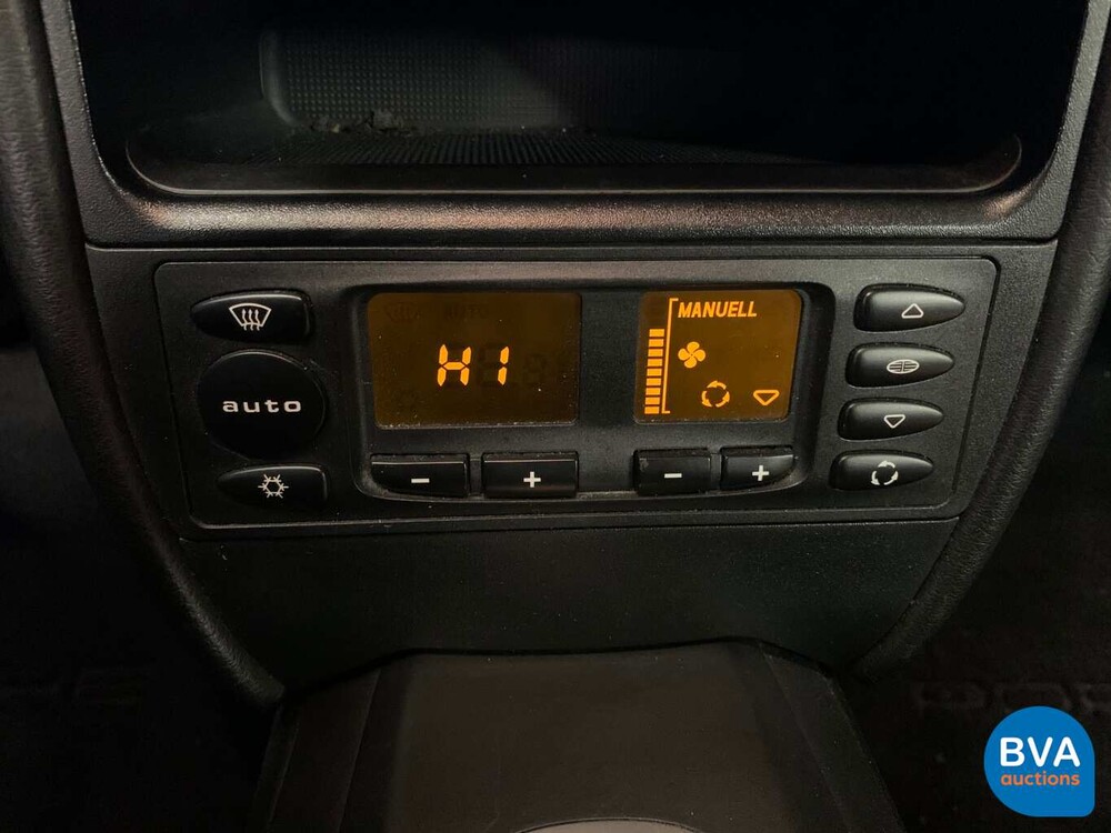 Porsche Boxster 986 2.7 facelift 228pk 2004 -YOUNGTIMER-