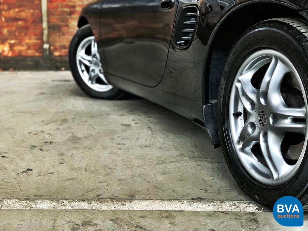 Porsche Boxster 986 2.7 facelift 228pk 2004 -YOUNGTIMER-