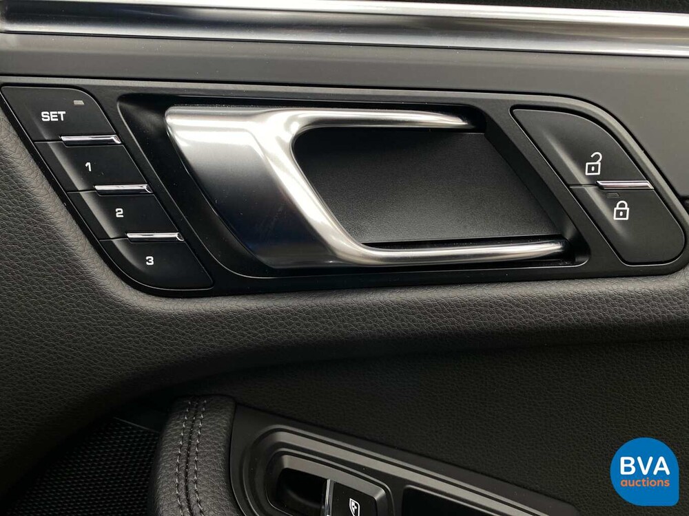 Porsche Macan Model MY2020 Air suspension 245hp 2019 -GARANTY-.