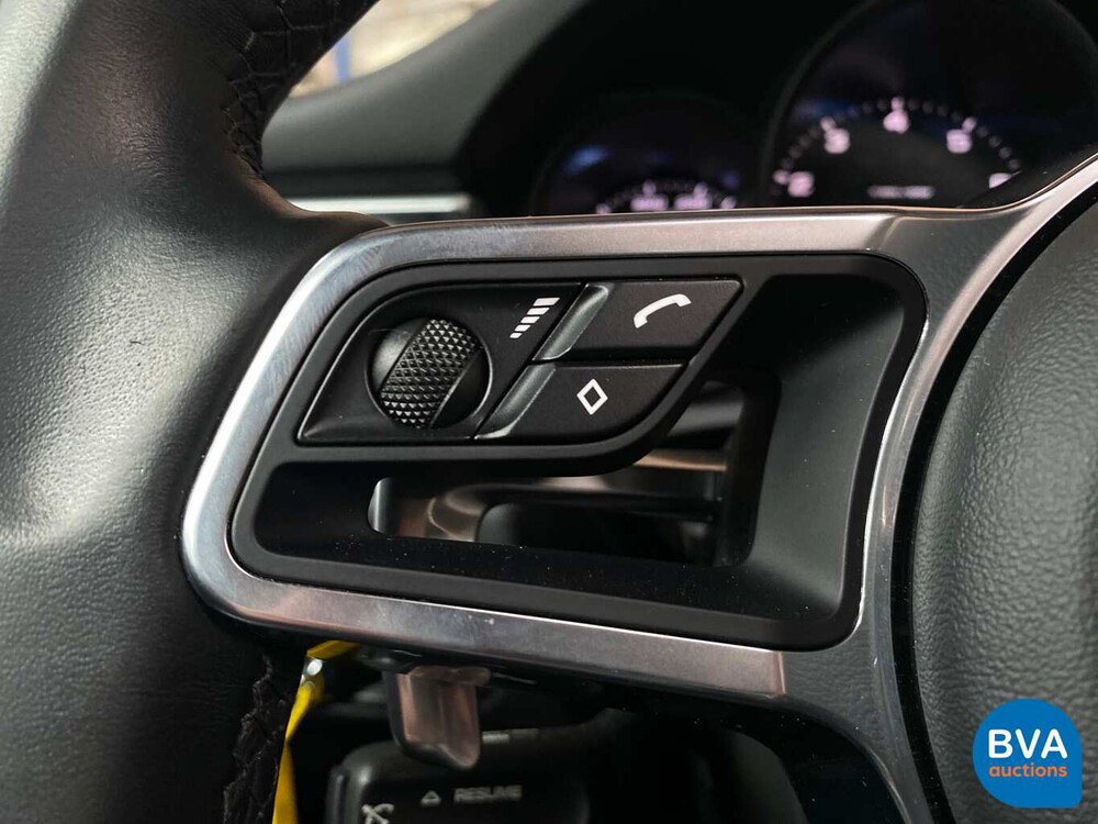 Porsche Macan Model MY2020 Air suspension 245hp 2019 -GARANTY-.