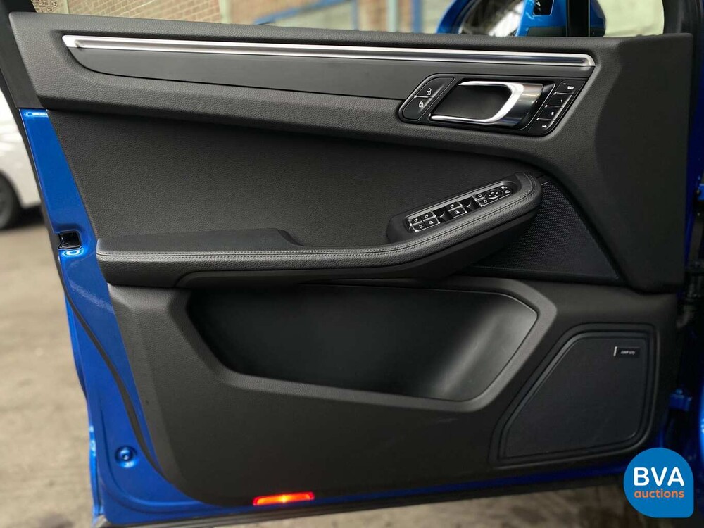 Porsche Macan Model MY2020 Air suspension 245hp 2019 -GARANTY-.