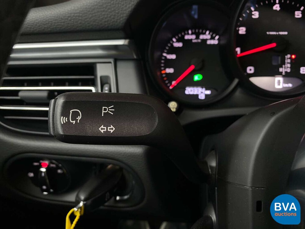 Porsche Macan Model MY2020 Air suspension 245hp 2019 -GARANTY-.