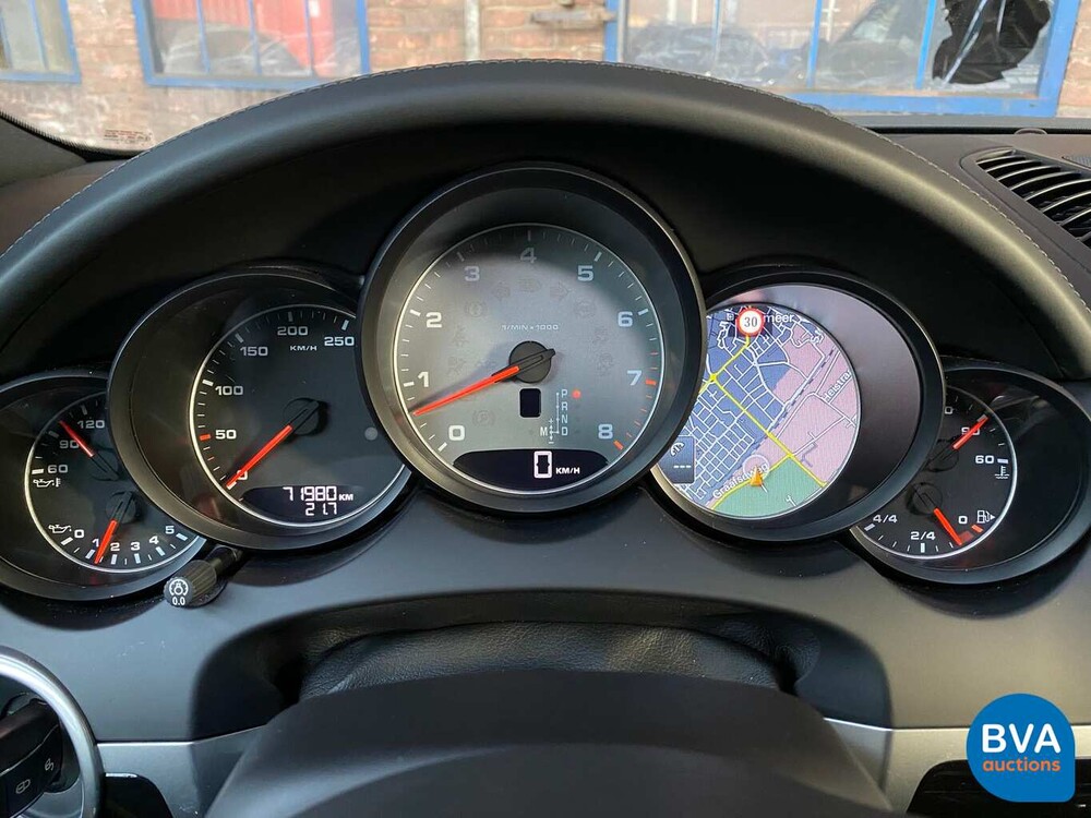 Porsche Cayenne S 4.8 V8 400pk 2013, 2-XJF-10