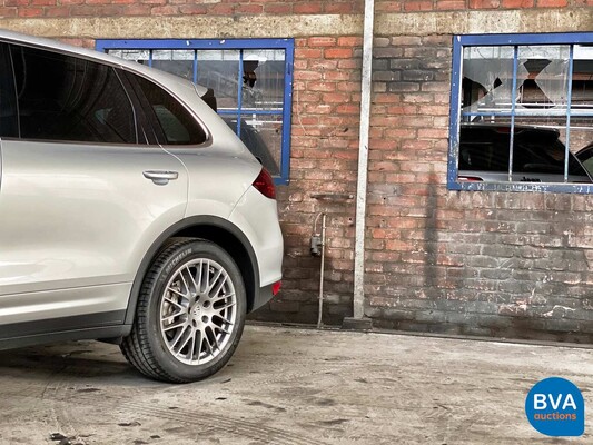 Porsche Cayenne S 4.8 V8 400 PS 2013, 2-XJF-10.