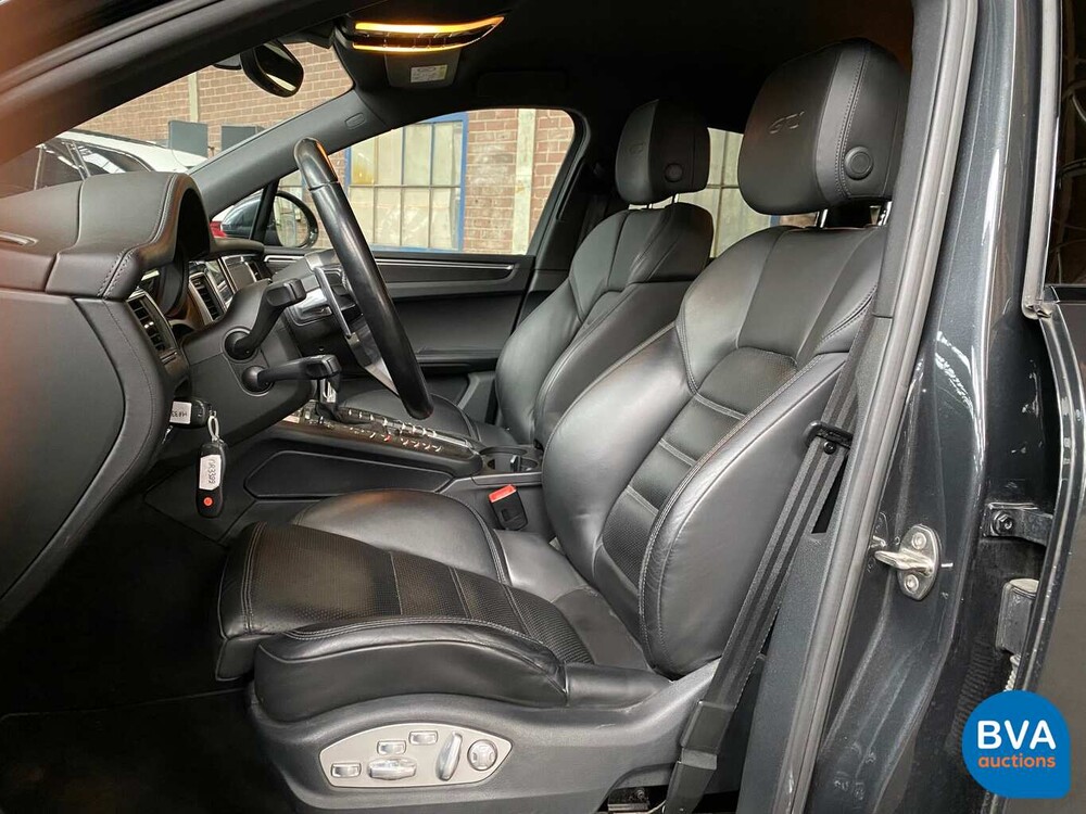 Porsche Macan GTS V6 Bi-Turbo 360pk 2016 Facelift