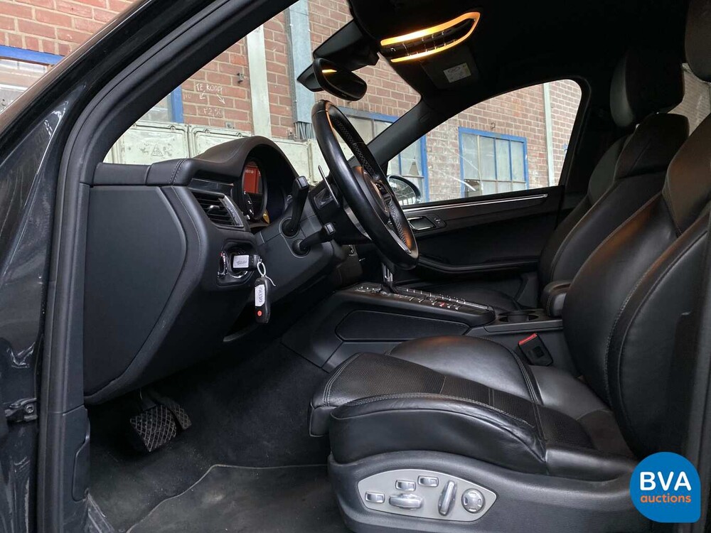 Porsche Macan GTS V6 Bi-Turbo 360pk 2016 Facelift