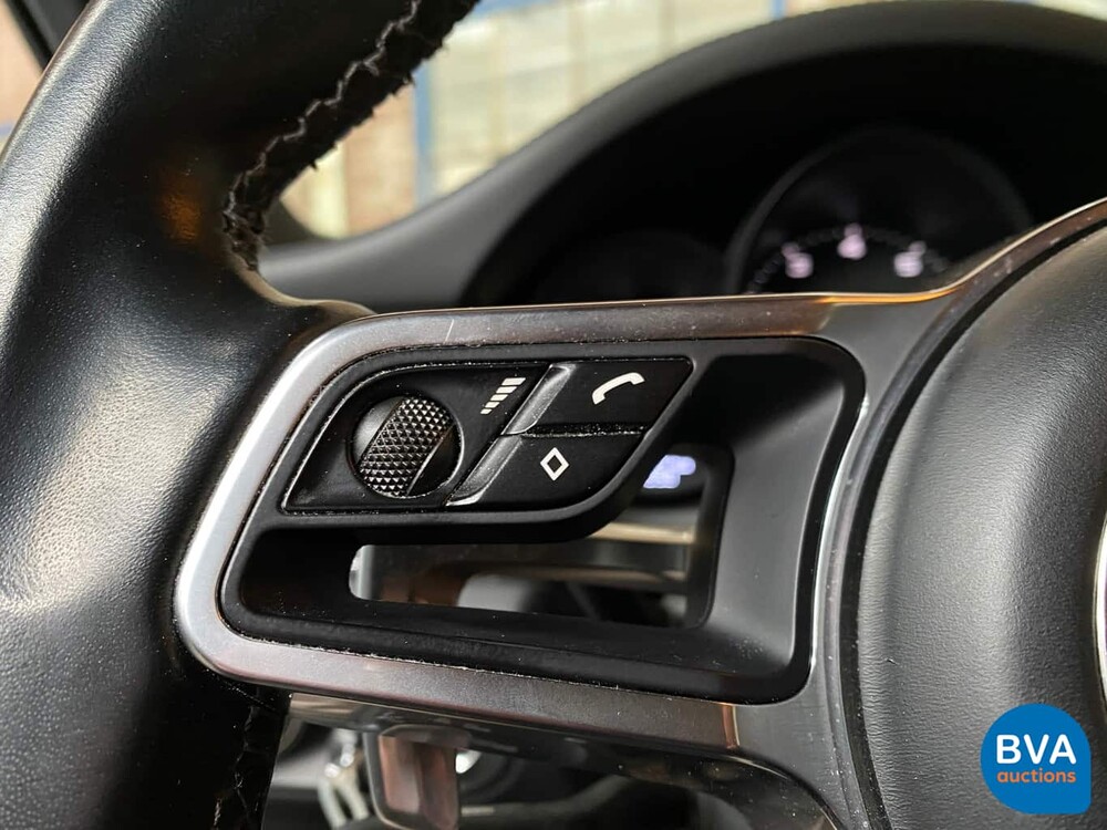 Porsche Macan GTS V6 Bi-Turbo 360pk 2016 Facelift