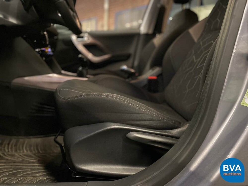 Peugeot 2008 1.2 PureTech Style 110 PS 2015, K-689-HP.