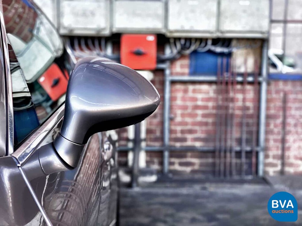 Porsche Panamera 4S 4.8 V8 400 hp 2011.