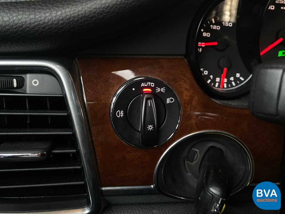 Porsche Panamera 4S 4.8 V8 400 hp 2011.