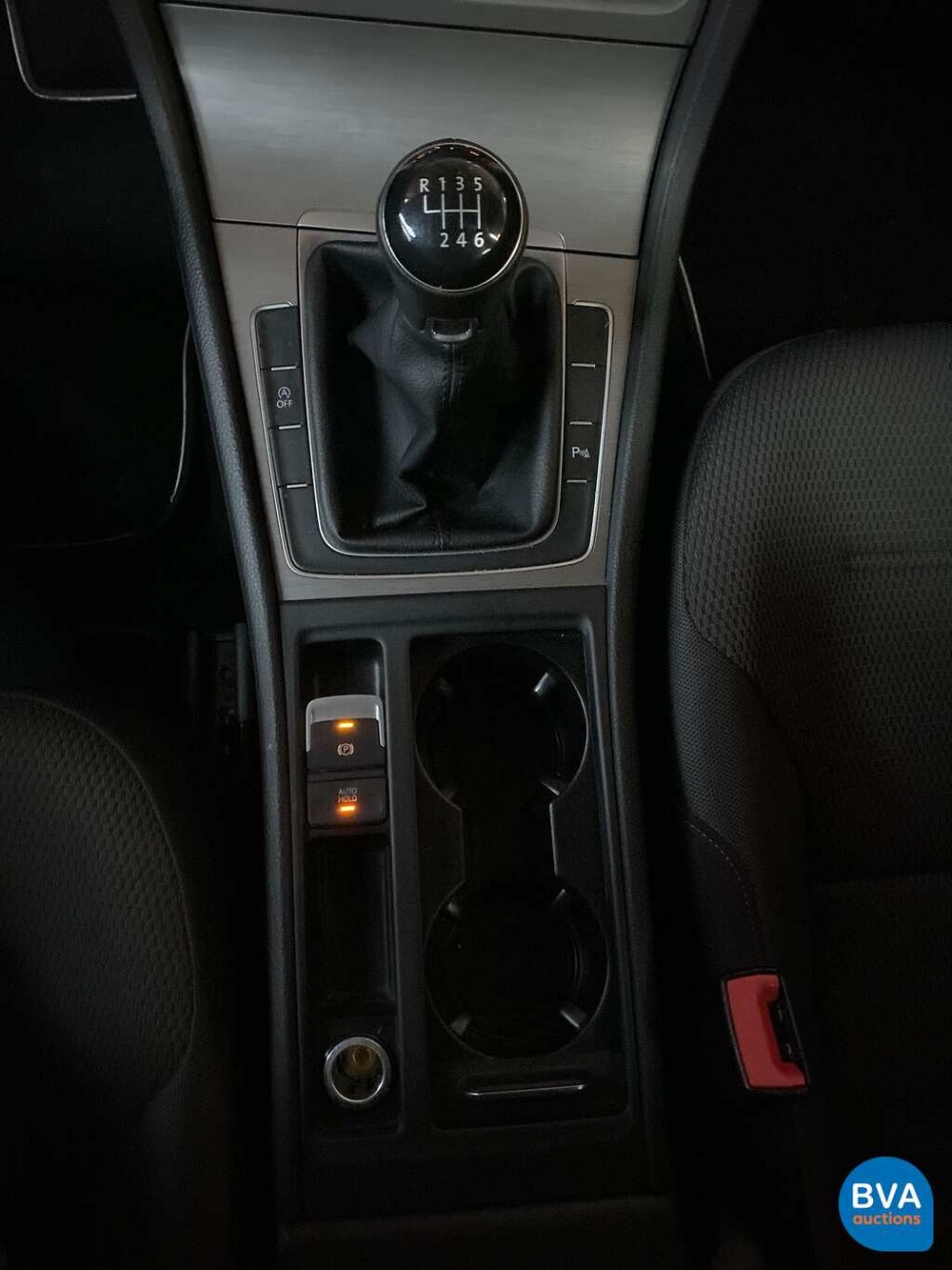 Volkswagen Golf 1.4 TSI Business Edition 125 PS 2016 - Original NL-, J-392-XN.