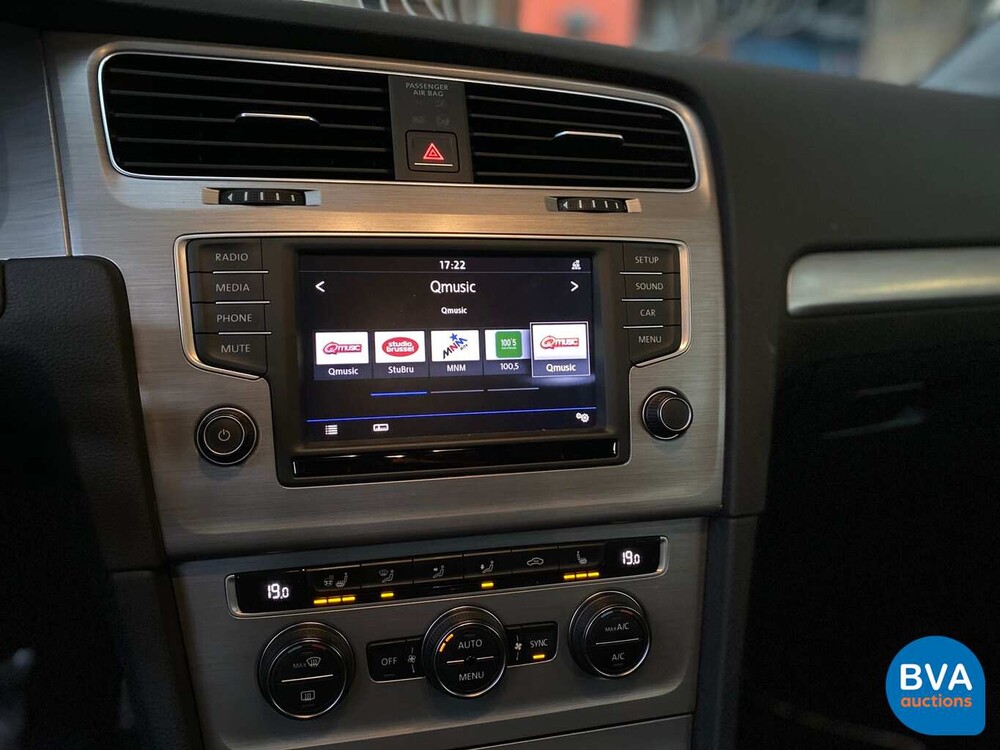 Volkswagen Golf 1.4 TSI Business Edition 125 PS 2016 - Original NL-, J-392-XN.