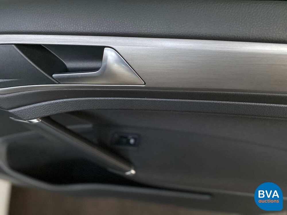 Volkswagen Golf 1.4 TSI Business Edition 125 PS 2016 - Original NL-, J-392-XN.