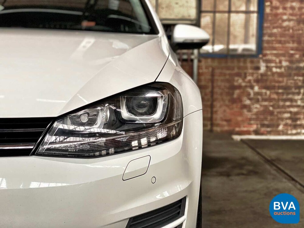 Volkswagen Golf 1.4 TSI Business Edition 125 PS 2016 - Original NL-, J-392-XN.